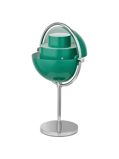 Multi-Lite Portable Bordlampe, messing fra GUBI