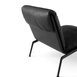 Muno LN18 Lounge Chair fra &Tradition