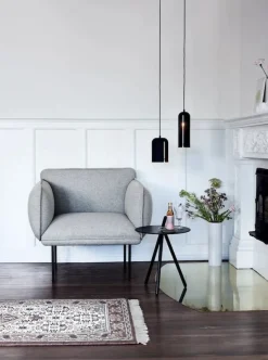 Nakki Lounge Chair fra Woud