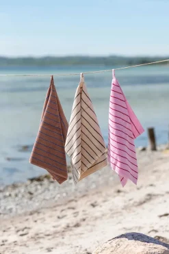 Naram towel - Blush fra Bongusta