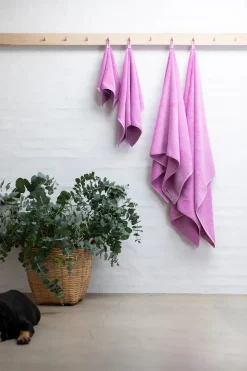 Naram towel - Lavender Blue fra Bongusta