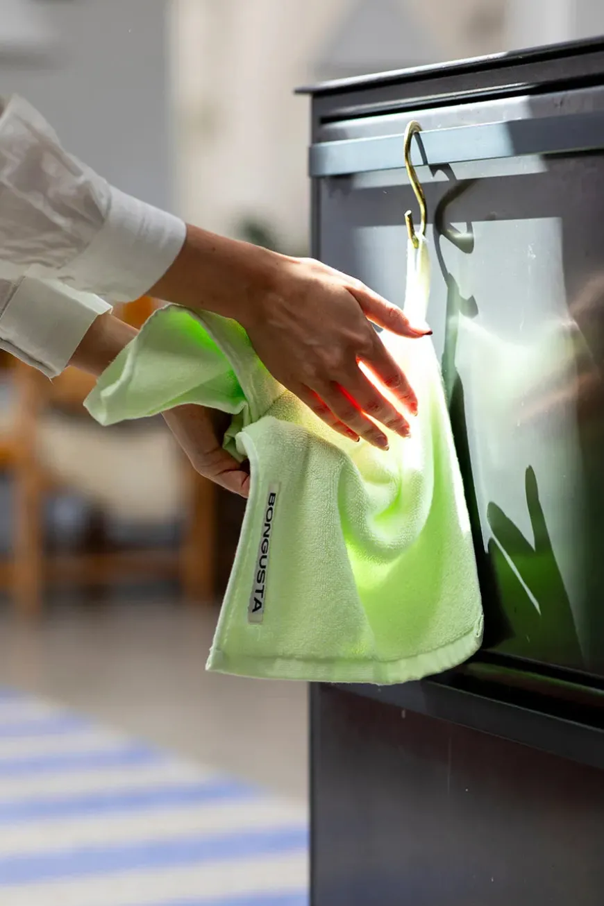 Naram towel - Lilac & Neon yellow fra Bongusta