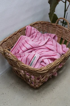 Naram towel - Soft Fuchsia fra Bongusta