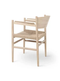 Nestor armstol, sort bøg med natur flet fra Mater