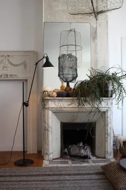 Nr. 215 gulvlampe fra Lampe Gras