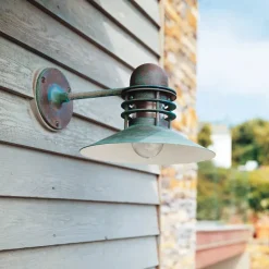 Nyhavn Kobber Væglampe fra Louis Poulsen