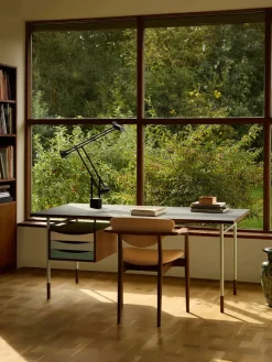 Nyhavn Skrivebord, 170 cm af Finn Juhl