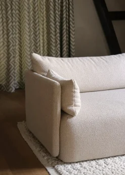 Offset Sofa 2-Seater, bouclé 08 fra Audo Copenhagen