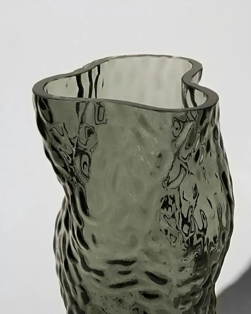 Ostrea Vase, klart glas fra Hein Studio