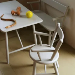 P10 børnebord af Børge Mogensen