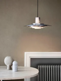 P376 pendel KF2 fra &Tradition