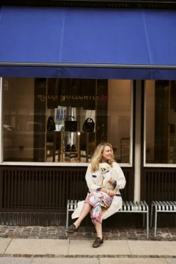 Palissade Bench, antracit fra Hay