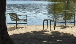 Palissade Lounge Chair Low, Deep Blue fra Hay