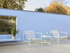 Palissade Lounge Chair Low, Deep Blue fra Hay