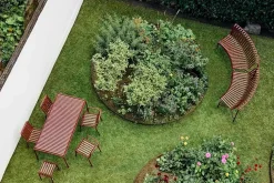 Palissade Park Dining Bench, in, olive fra Hay