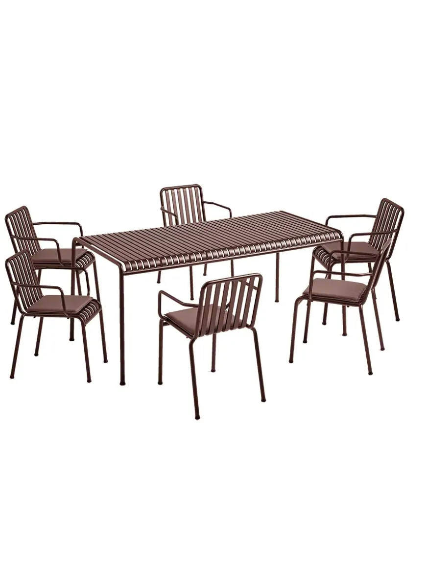 Palissade sæt, 6 armstole og bord i sky grey fra HAY