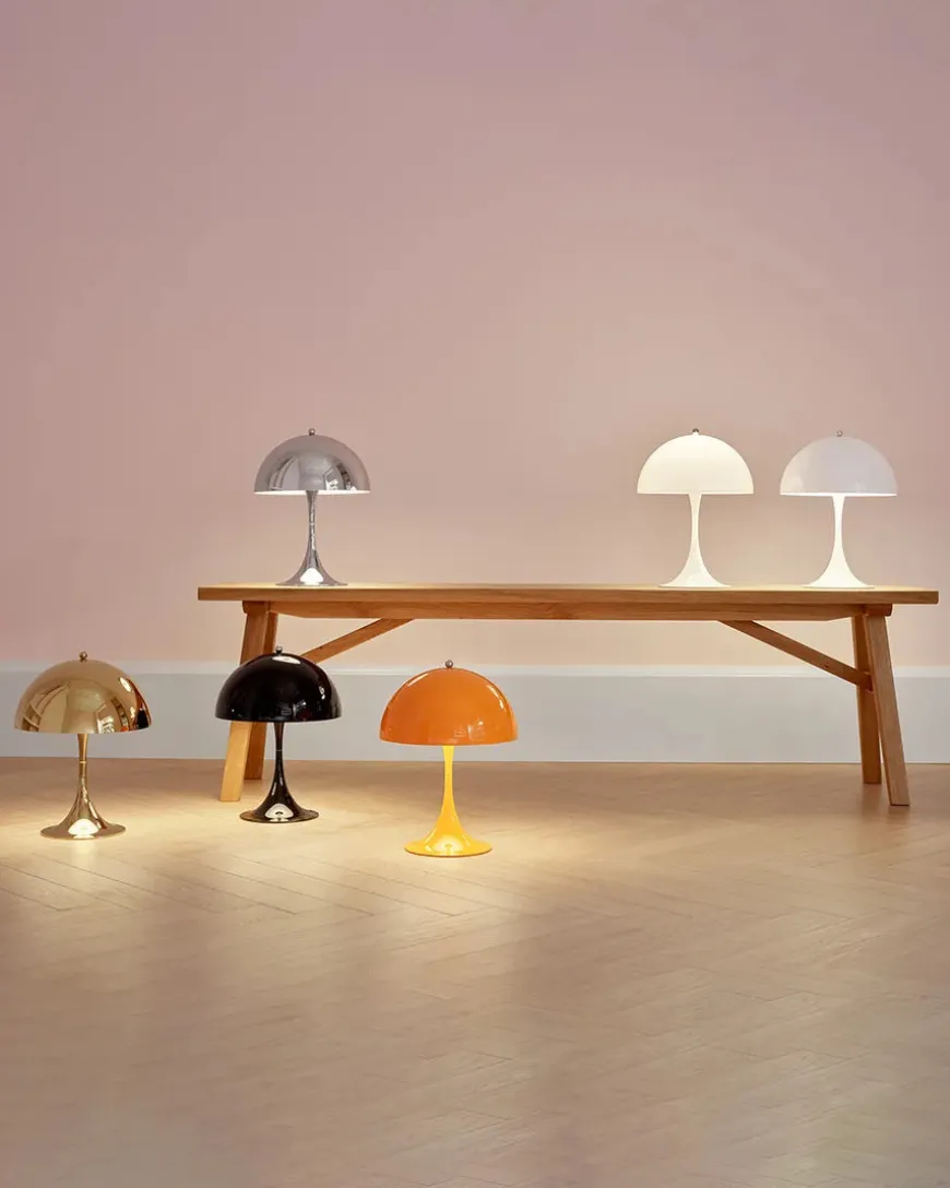 Panthella 250 bordlampe, grå opal fra Louis Poulsen