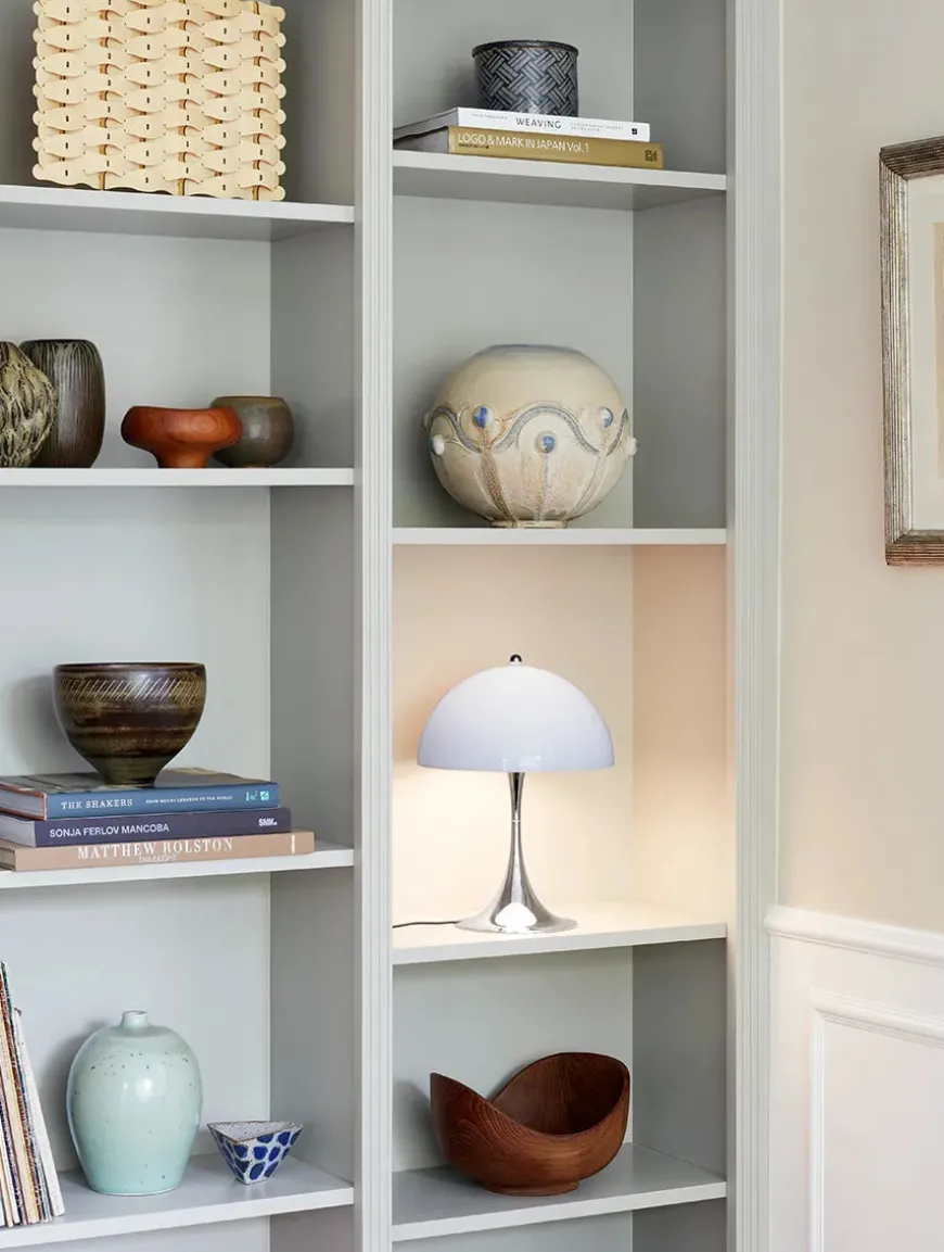 Panthella 250 bordlampe, hvid af Verner Panton