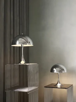 Panthella 250 bordlampe, pale rose af Verner Panton