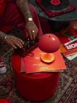 Panthella 160 Portable V3, opal beige af Verner Panton