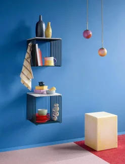 Panton Wire Single, Black Red fra Montana