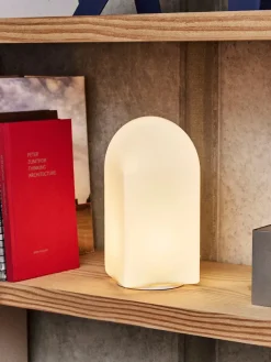 Parade Portable Lamp 160 fra Hay