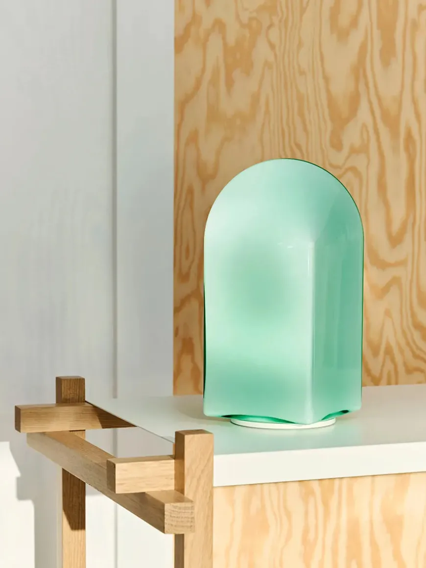 Parade Portable Lamp 240 fra Hay