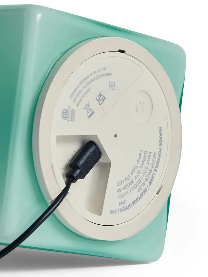 Parade Portable Lamp 240 fra Hay