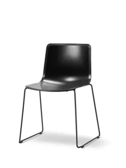 Pato Stol, medestel fra Fredericia Furniture