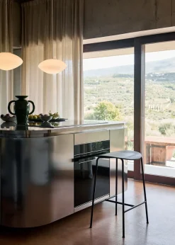 Pavilion Counter Stool AV37 fra &Tradition