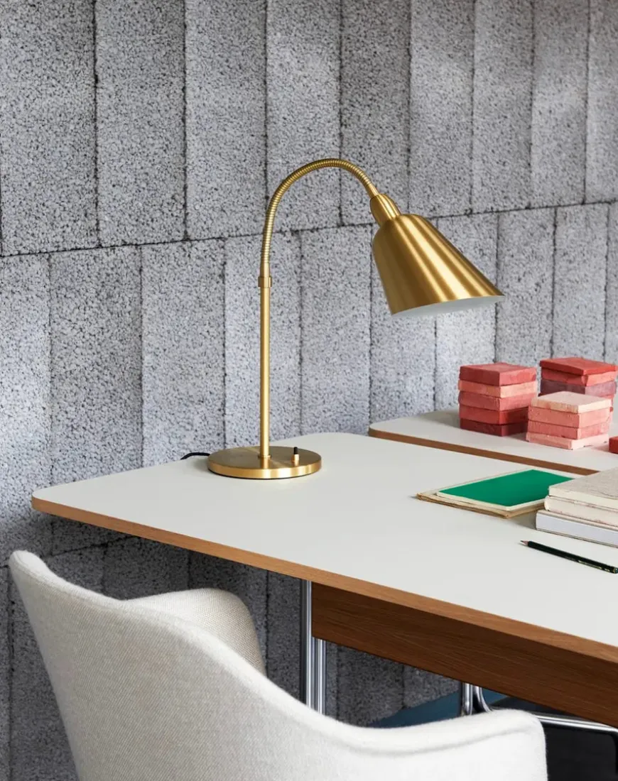 Pavilion Skrivebord AV17 fra &Tradition