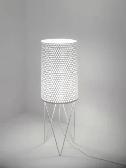 PD2 gulvlampe fra GUBI