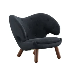 Pelikan stol, eg olie af Finn Juhl