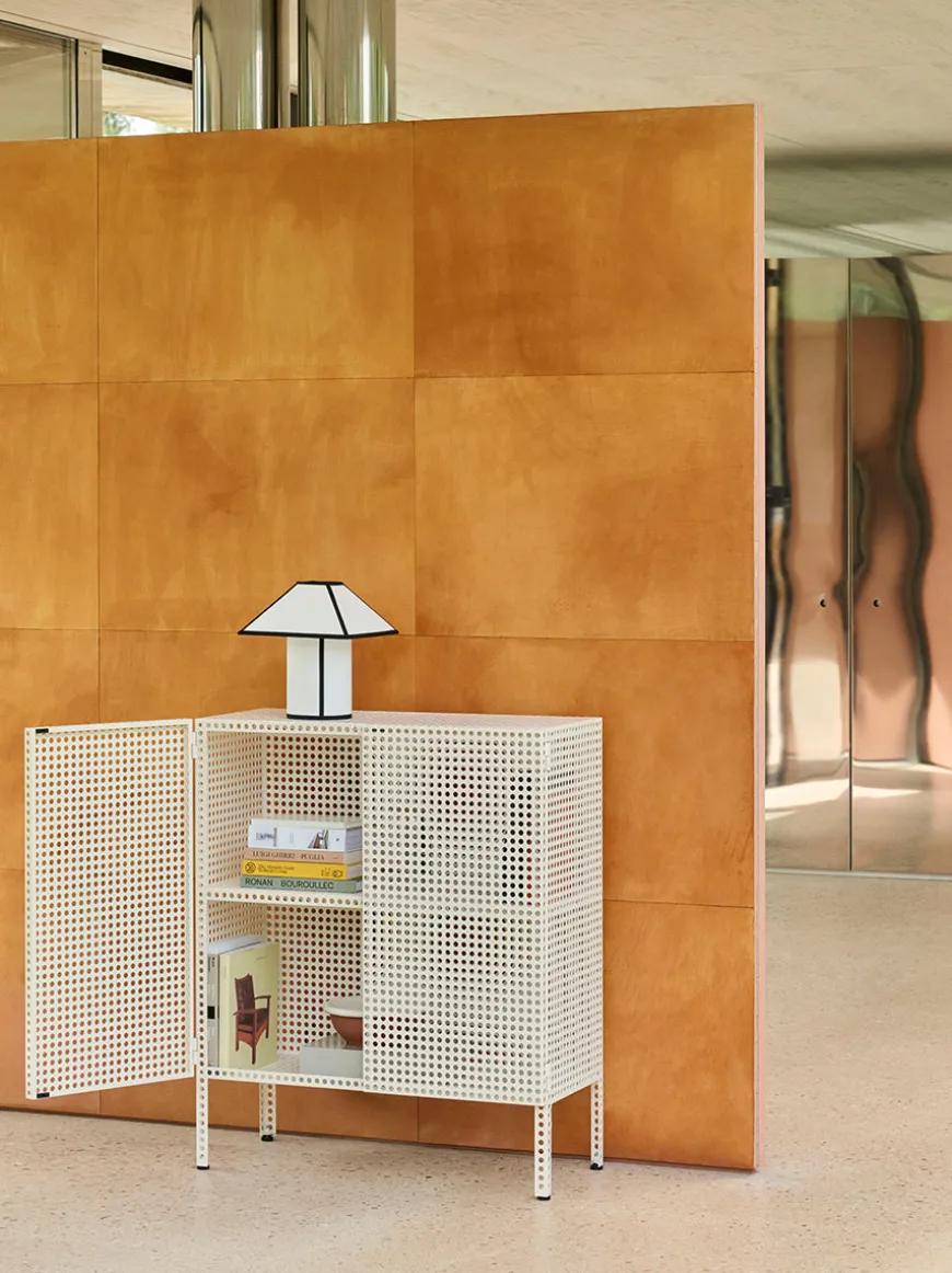 Perforated Cabinet Floor, Medium fra Hay