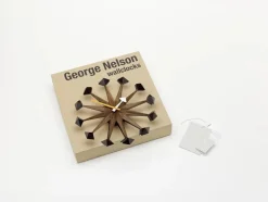 Petal Clock fra Vitra