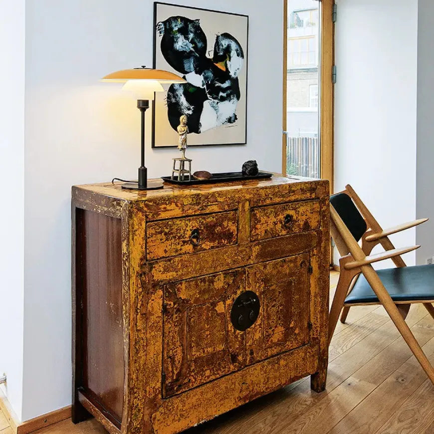 PH 3½-2½ Bordlampe, gul af Poul Henningsen