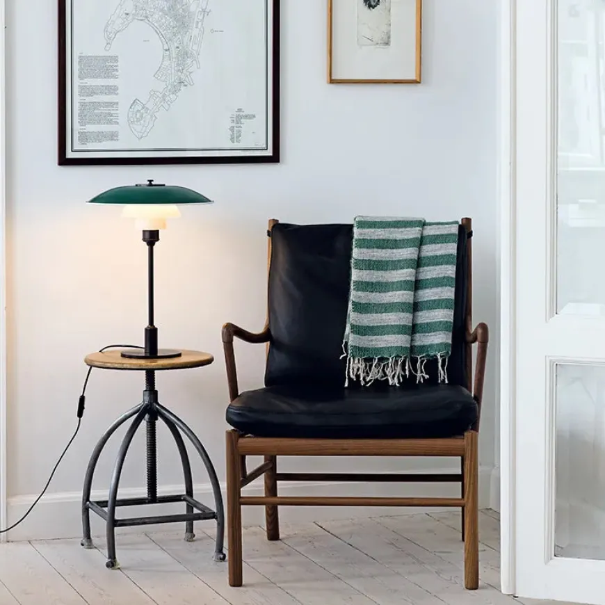 PH 3½-2½ bordlampe, hvid af Poul Henningsen