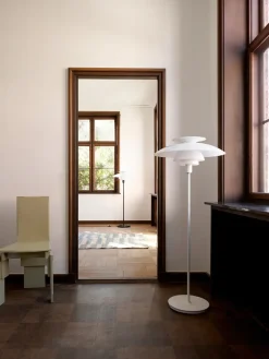 PH 80 gulvlampe fra Louis Poulsen