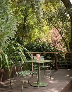 Pico Café table, rund base 70x70 cm fra Houe