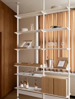 Pira G2 Floor-to-Ceiling Shelving Bundle A fra String