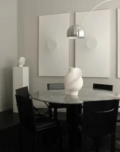 Pirout Vase 01, ceramic fra Louise Roe