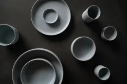 Pisu 07 Bowl, sky blue fra Louise Roe