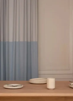 Pisu 11 Plate, vanilla white fra Louise Roe