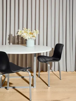 PK58 Bord af Poul Kjærholm