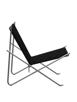 PK4 Loungestol i natur, sort stel af Poul Kjærholm