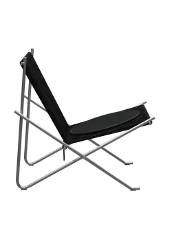 PK4 Loungestol i natur, sort stel af Poul Kjærholm