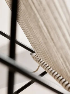 PK4 Loungestol i natur, stålstel af Poul Kjærholm