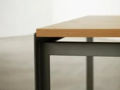 PK52A Elevbord fra Carl Hansen & Søn