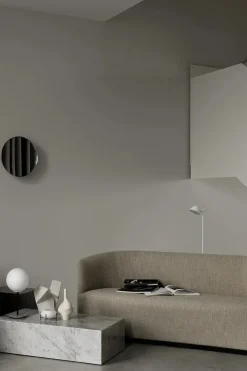 Plinth Low, grey galaxy marble fra Audo Copenhagen