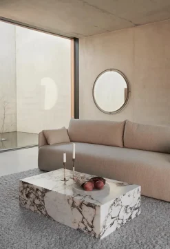 Plinth Low Sand Kunis Breccia marmor fra Audo Copenhagen